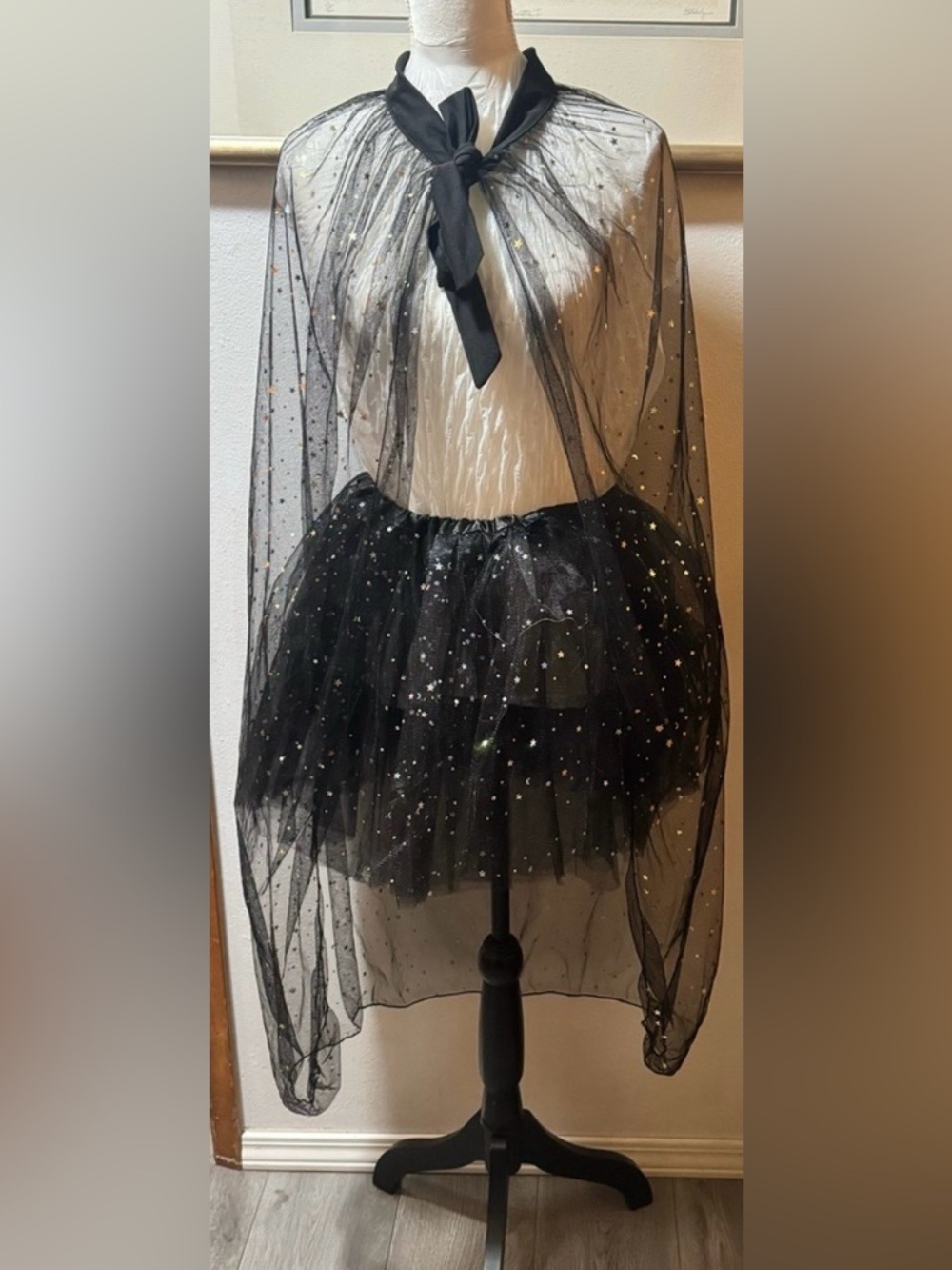 Halloween Costumes Black Sparkle Tulle Skirt Set with Sheer Capelet for Women